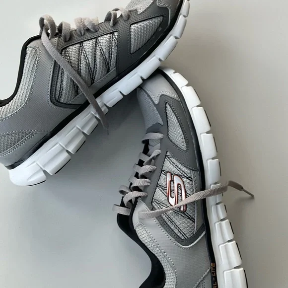 Skecher, gray sneakers - Picture 5 of 8